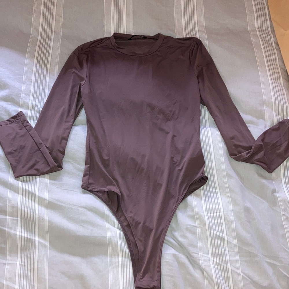 Long sleeve body suite